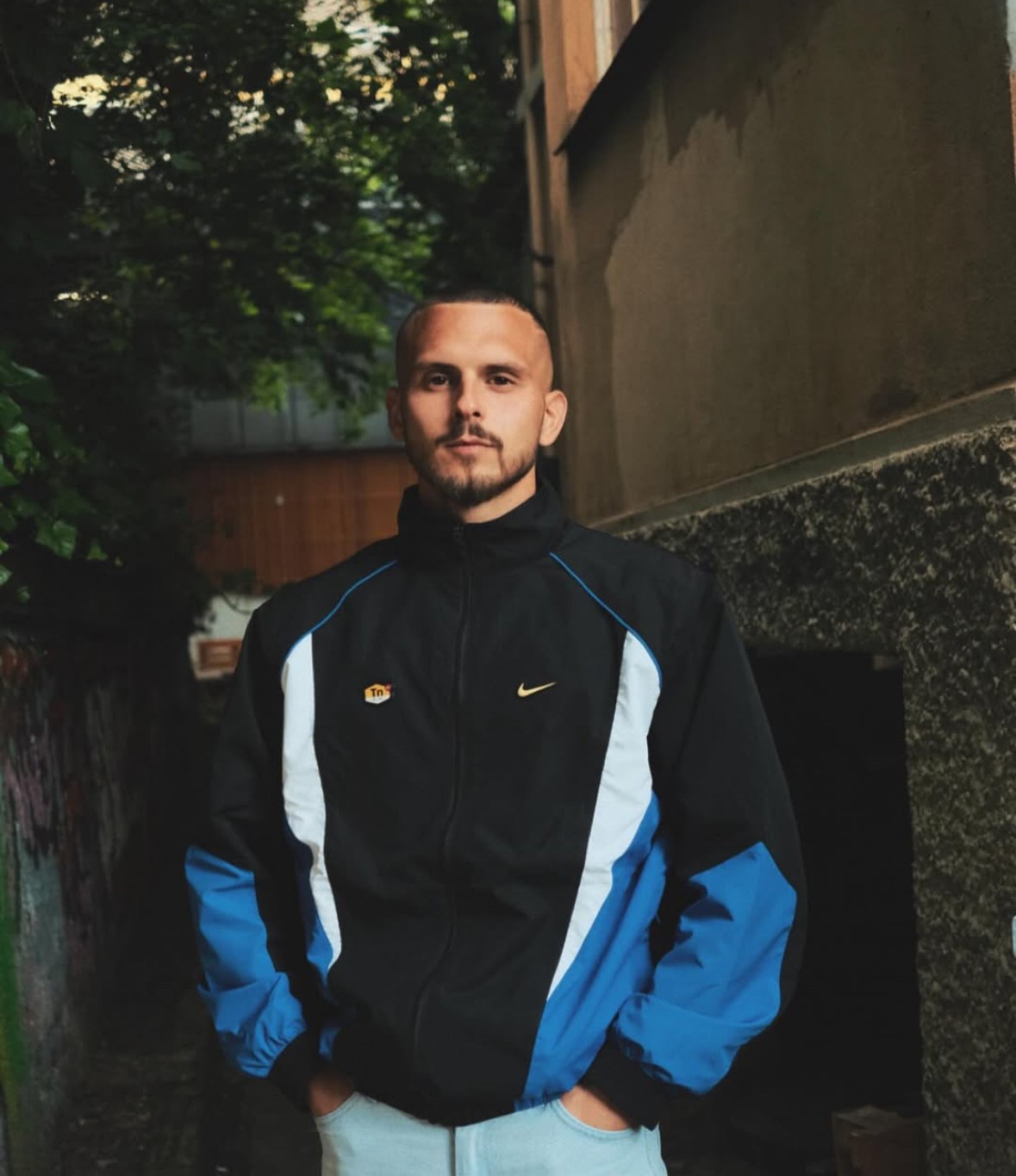 Konzert-Gottesdienst mit Gyan Cervone von Lubu Beatz